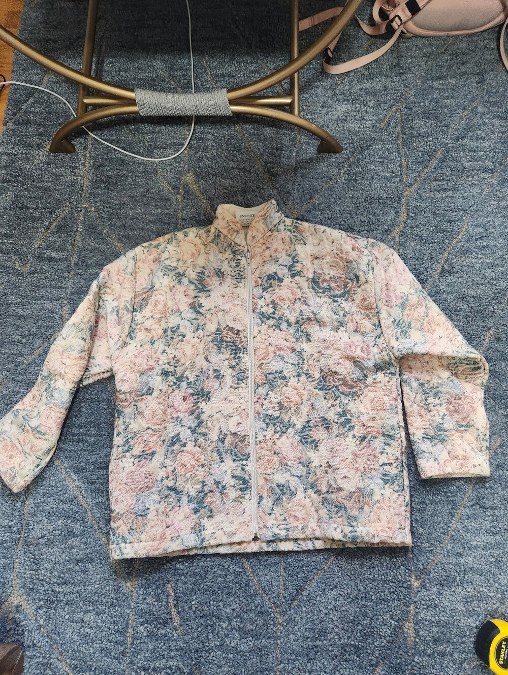 pink floral cotton jacquard jacket size medium vintage inspired